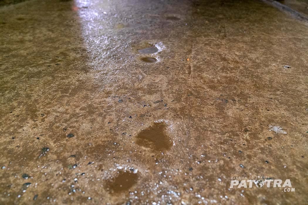 Schuhabdruck im Beton