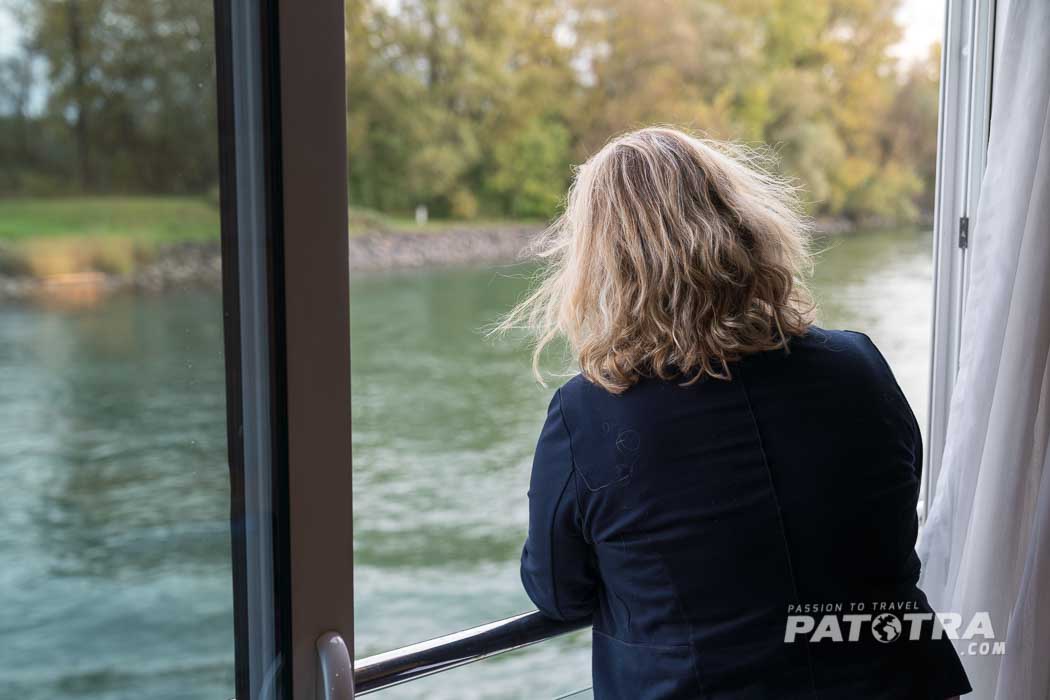 Ausblick aus dem Schiff auf den Rhein